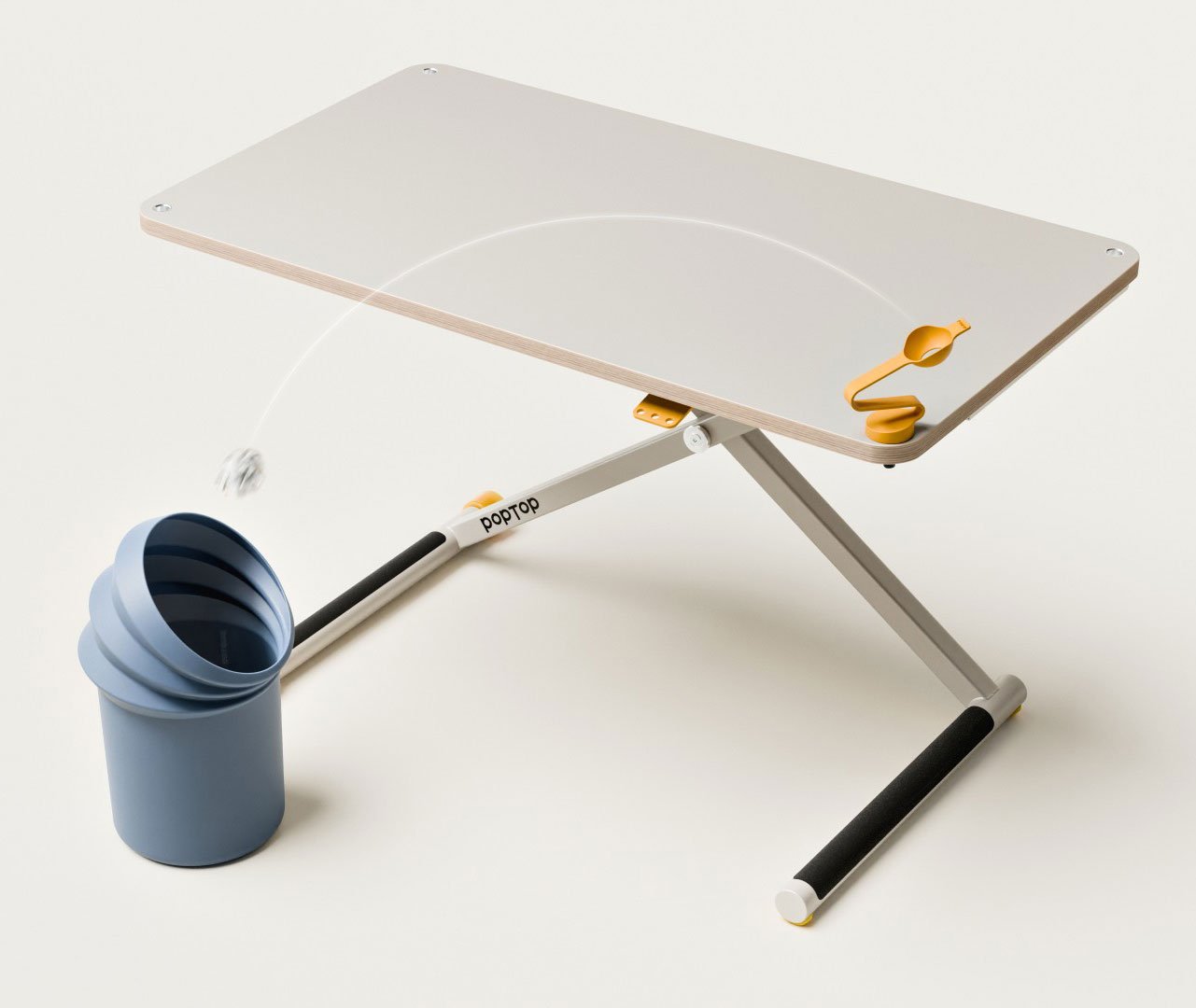 trash-catapult-throw Trash catapult throw